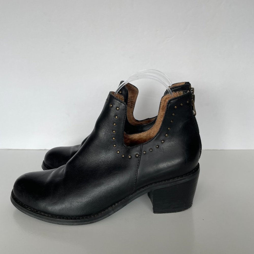 MIZ Mooz Nicole Ankle Booties Leather Studded Black 6.5 - Picture 2 of 9